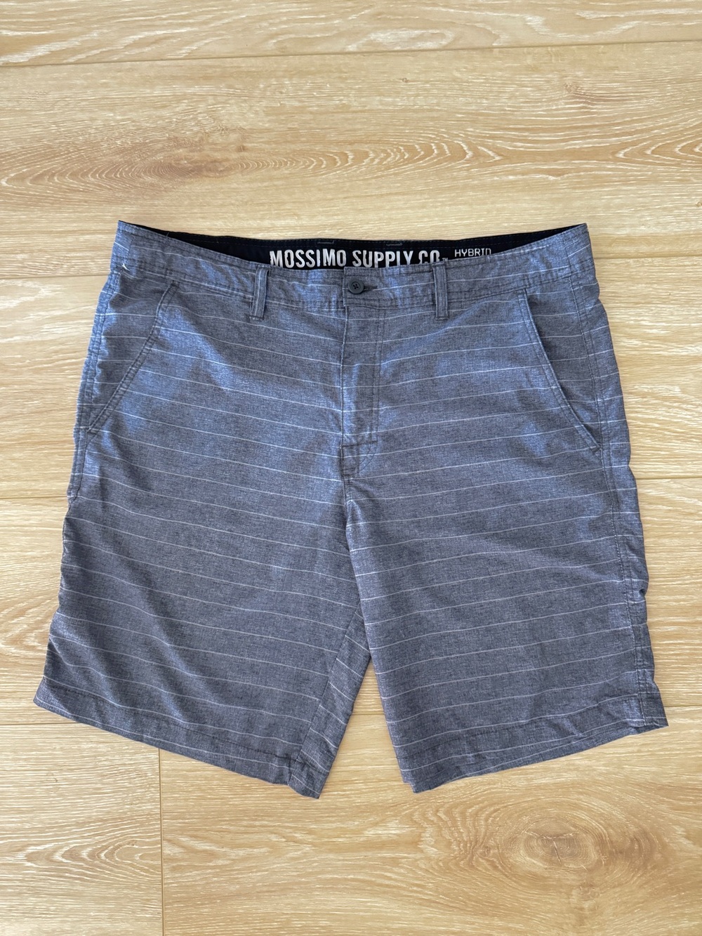 Mossimo Supply Co. Men's Gray Striped Hybrid Shorts